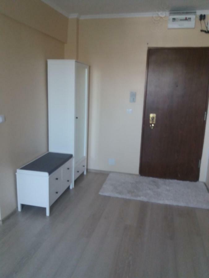 Juli'S Apartment Oradea Exterior foto